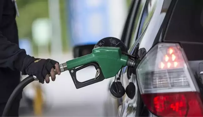 Benzine 1,53 TL, motorine 1,10 TL zam gelmesi bekleniyor