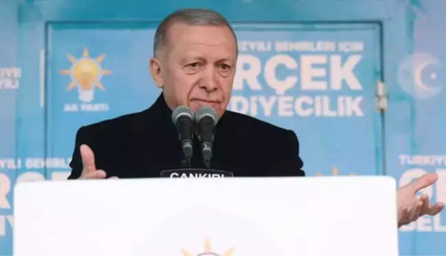 Cumhurbaşkanı Erdoğan: Özgür Efendi'nin tüm Türkiye'ye özür borcu var