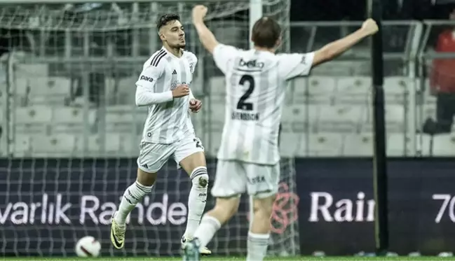 Kartal 3 puanı hatırladı! Beşiktaş, sahasında Ankaragücü'nü 2-0 mağlup etti