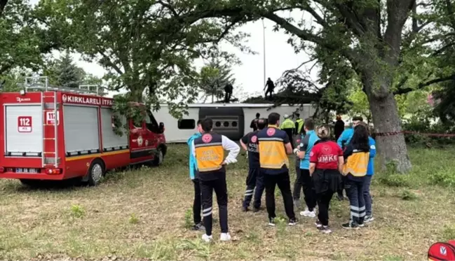 Kırklareli'nde yolcu otobüsü devrildi