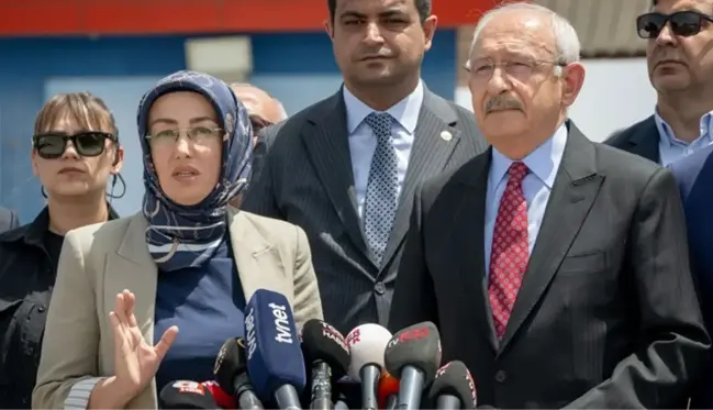 Ayşe Ateş ve Kılıçdaroğlu'ndan mahkeme önünde açıklama: Bu kurulan kumpas, bunların başına geçecek, geçirilecek