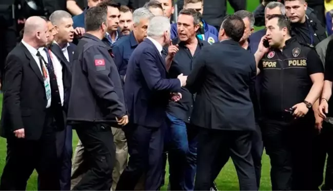 Galatasaray derbisinde stadı basmışlardı! Ali Koç ve Selahattin Baki ifadeye çağrıldı