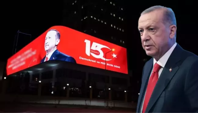 Cumhurbaşkanı Erdoğan'ın 15 Temmuz mesajı dijital gösterim ekranında yayımlandı