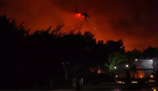 İzmir'de alevler saatlerdir söndürülemiyor! 1 mahallenin tahliyesine başlandı