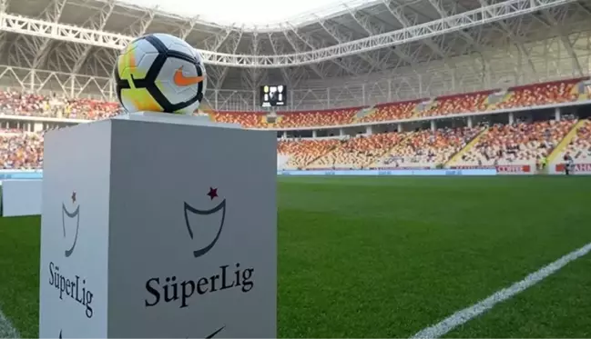 Süper Lig'in logosu ve şampiyonluk kupası değişti