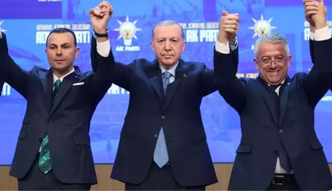 İki milletvekilinin AK Parti'ye geçmesi ile Meclis'teki sandalye dağılımı değişti