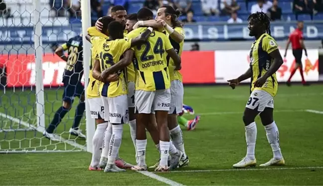 Rekor kırıp zirveye oturdular! Fenerbahçe, Kasımpaşa'yı 2-0 yendi