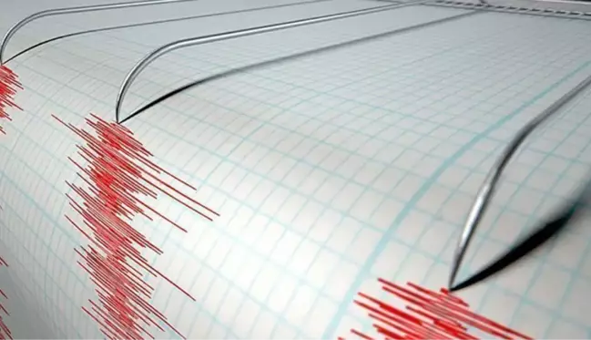 Manisa'da korkutan deprem: Çevre illerden de hissedildi