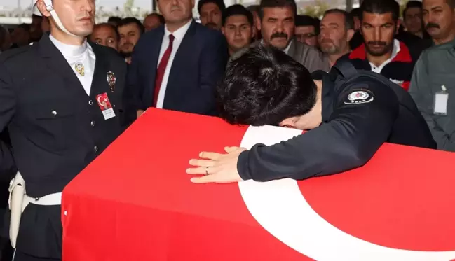 Kahreden ayrıntı! Şehit polis Şeyda Yılmaz'ın eşi acı haberi telsizden duymuş