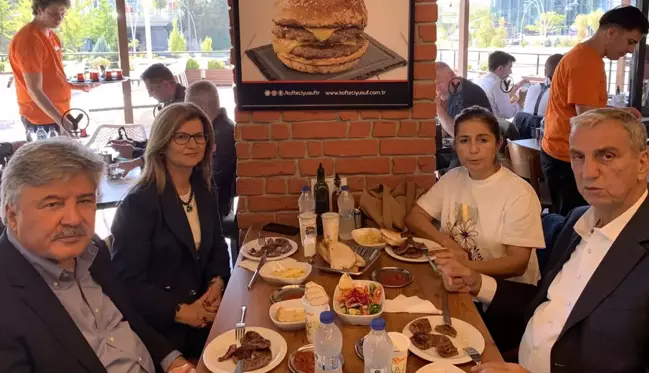 Domuz eti skandalıyla gündeme gelen Köfteci Yusuf'a gidip yemek yiyen isim şaşırttı