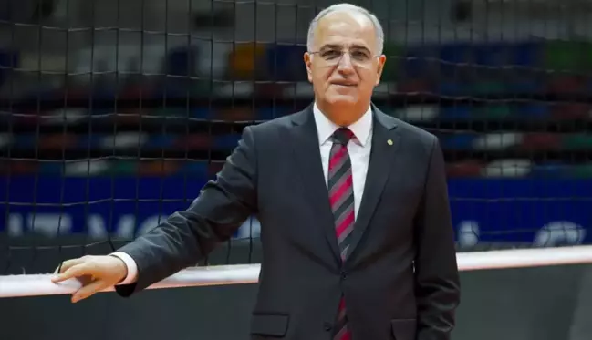 Mehmet Akif Üstündağ, yeniden Türkiye Voleybol Federasyonu başkanı seçildi