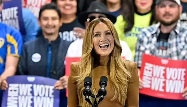 Jennifer Lopez Trump'a sert çıktı: 