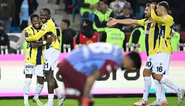 Fenerbahçe, Trabzonspor'u deplasmanda 3-2 yendi