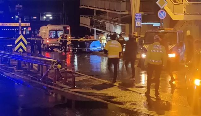 Kazaya müdahale eden polis, İETT otobüsünün altında kalarak şehit oldu