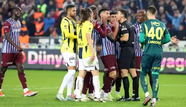 Trabzonspor-Fenerbahçe maçında topun oyunda kaldığı süre çok konuşulur