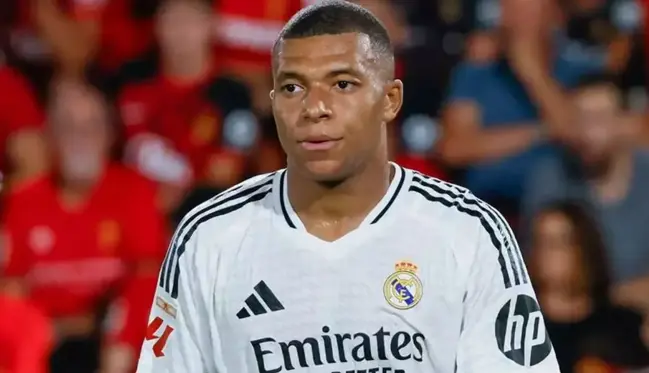 Mbappe'nin paylaştığı fotoğraf Real Madrid taraftarını endişelendirdi