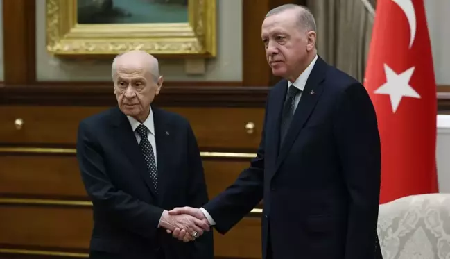 Erdoğan ile Bahçeli arasındaki sürpriz zirvesinin ayrıntıları ortaya çıktı