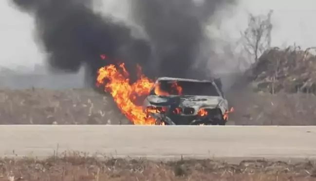 Kim Jong-Un'dan gövde gösterisi: Yeni insansız hava araçlarıyla BMW'yi havaya uçurdu