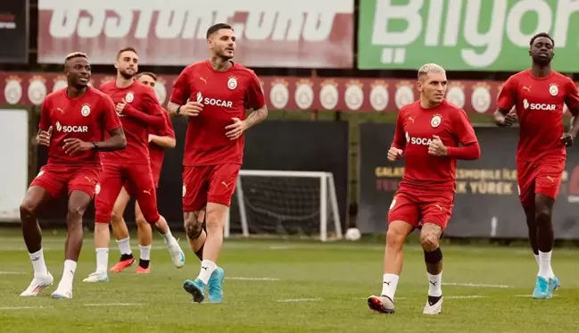 Galatasaraylı futbolcu, antrenmana maskeyle çıkmak zorunda kaldı