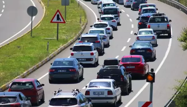 Türkiye'de alışılmışın aksine içten yanmalı motorlu araçlar değil elektrikli araç sayısı hızla artıyor