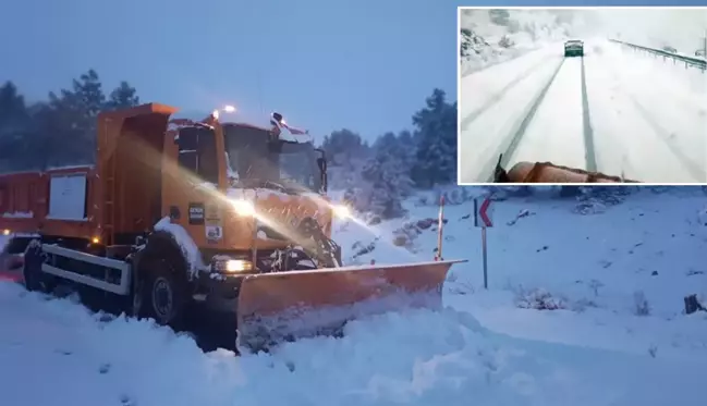 Konya'yı 4 ile bağlayan kara yollarında ulaşıma kar engeli