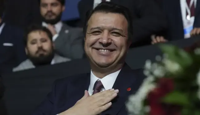 Saadet Partisi'nde yeni genel başkan Mahmut Arıkan