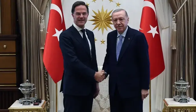 NATO lideri Rutte, Türkiye'yi ikna için gelmiş