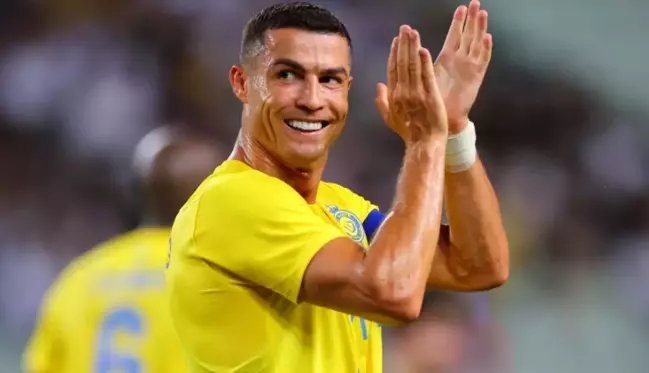 Ronaldo Asya Şampiyonlar Ligi'nde double yaptı, Al-Nassr rahat kazandı