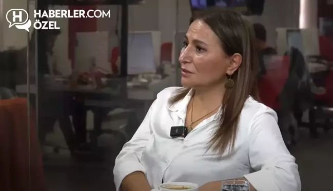 Elif Çakır: Başörtüsü sorunu olduğu için üniversitenin kapısından döndüm