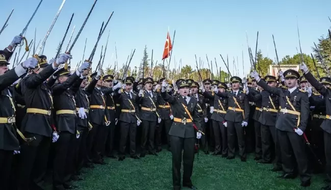 Ordudan ihraçları istenen teğmenlere ilişkin sıcak gelişme