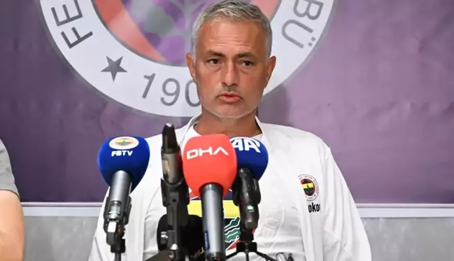 Jose Mourinho herkesin eleştirdiği futbolcuyu öve öve bitiremedi