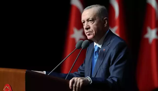 Cumhurbaşkanı Erdoğan yeniden aday olabilir mi? Uçum'dan eleştirilere tepki