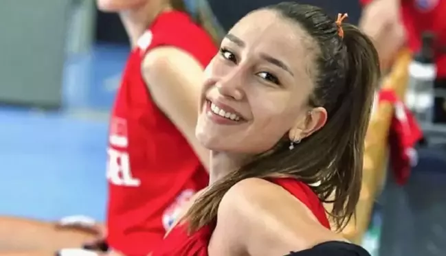 Hande Baladın'ın yakışıklı sevgilisi gündem oldu