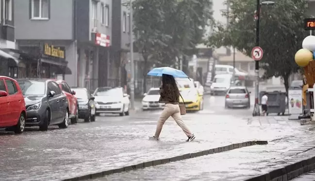 Meteoroloji uyardı, 3 bölgede sağanak yağış bekleniyor