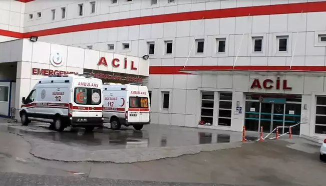 Son akşam yemekleri oldu! Uyandırmak için odaya giren kızları korkunç halde buldu