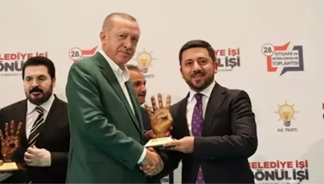 Rasim Arı, belediye başkanlığından sonra AK Parti'den de istifa etti! Yeni durağı İYİ Parti olacak