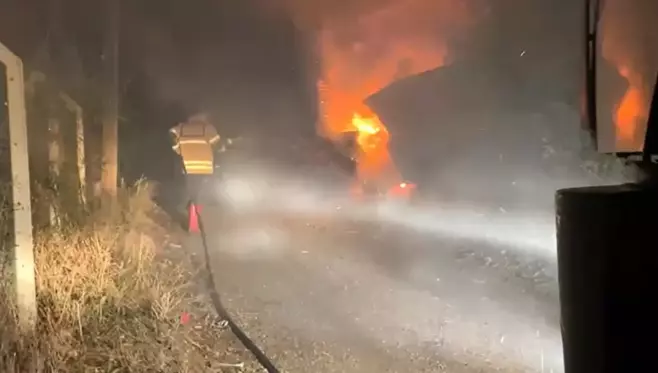 Tokat haberi! Tokat'ta odunluk alevlere teslim oldu