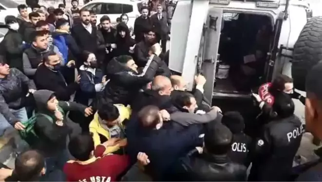 Kız çocuğuna taciz iddiası ortalığı karıştırdı! Olayı duyanlar şahsı linç etmek istedi