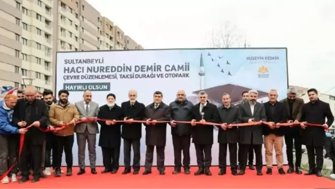 Sultanbeyli'de Hacı Nureddin Demir Camii Açıldı