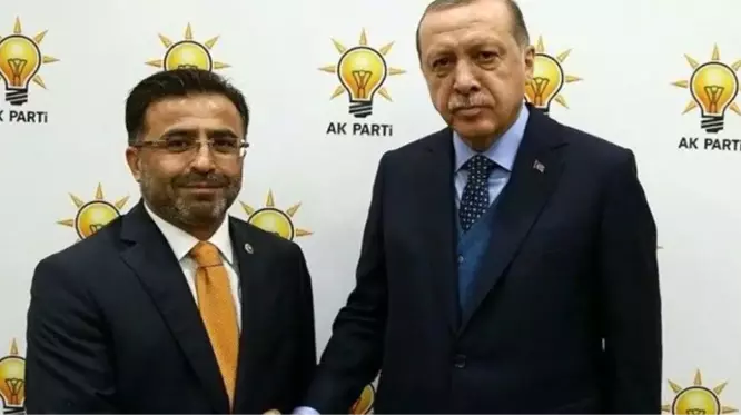 AK Parti'den istifa eden eski vekil Ömer Ünal'dan 