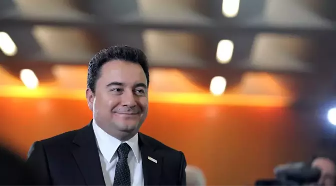 Fehmi Koru, Ali Babacan'ın partisi için tarih verip yer alacak isimleri açıkladı