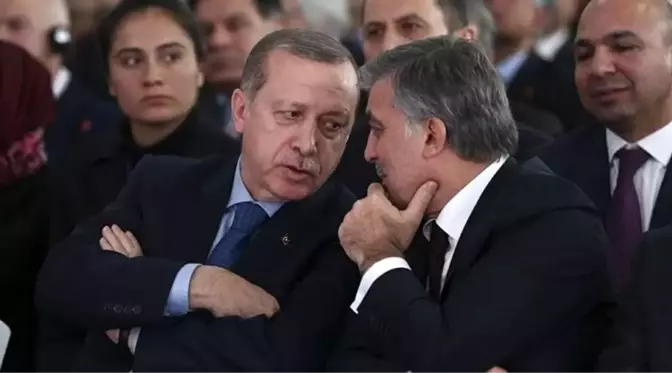 Abdullah Gül, Şehir Üniversitesi için Cumhurbaşkanı Erdoğan'ı aradı