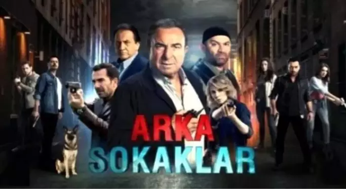 Arka Sokaklar hangi yıl başladı, kaç yıldır var? Arka Sokaklar ne zaman başladı, kaç bölüm oldu? Kanal D Arka Sokaklar kaç senedir oynuyor?