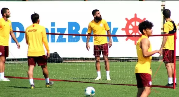 Galatasaray'ın kamp kadrosu belli oldu! 4 isim yok