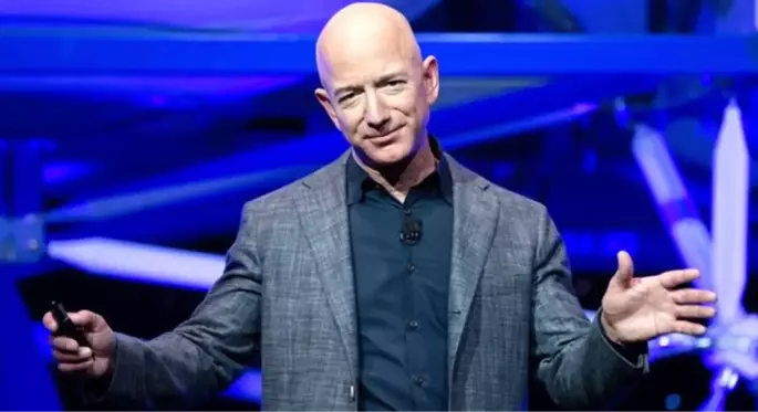 Dünyanın en zengin ismi Jeff Bezos, uzaya yatırım yapıyor