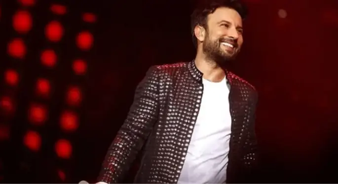 Tarkan, ameliyat sonrası zor günler geçiriyor!