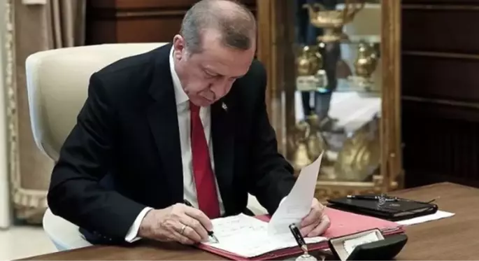 Kritik atamalar, Erdoğan'ın imzasıyla Resmi Gazete'de yayımlandı