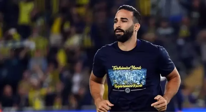 Fenerbahçe'de Adil Rami ilk kez 11'de