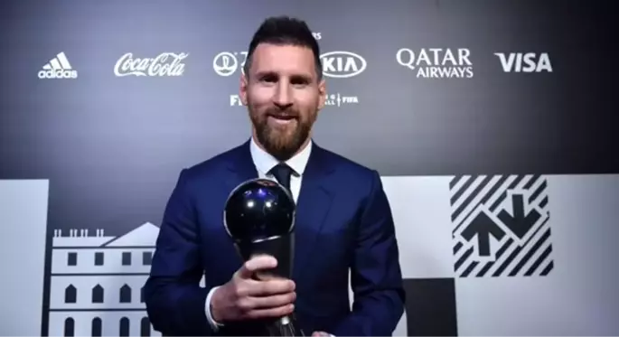 Yılın futbolcusu Lionel Messi oldu!