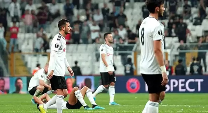 Ligde küme düşme potasında, Avrupa'da sonuncu! İşte Abdullah Avcı'nın Beşiktaş'ı